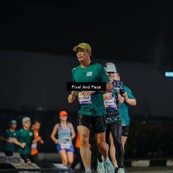 Runner Photo 7788921