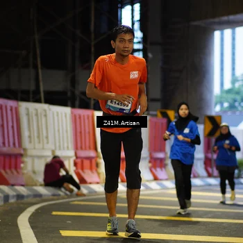 Runner Photo 7788948