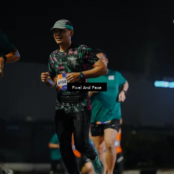 Runner Photo 7788974
