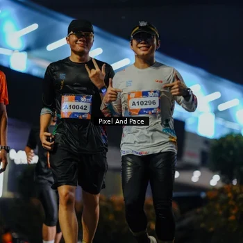Runner Photo 7788991