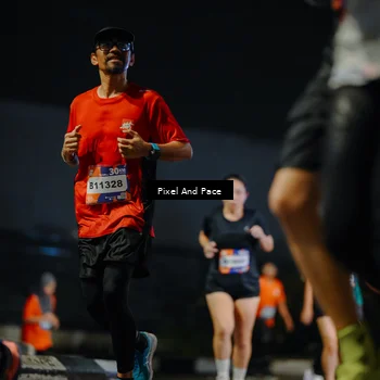Runner Photo 7789002