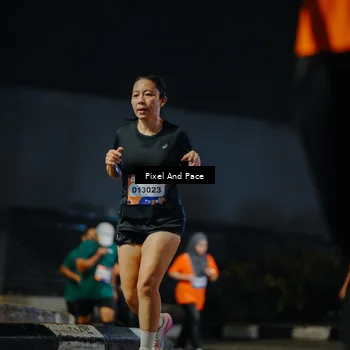 Runner Photo 7789007