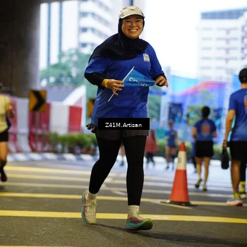 Runner Photo 7789033