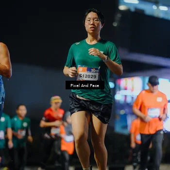 Runner Photo 7789042