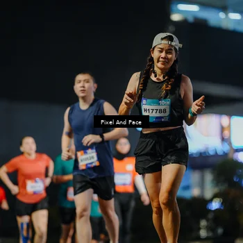 Runner Photo 7789053