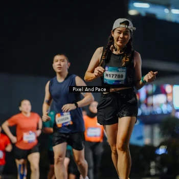 Runner Photo 7789054
