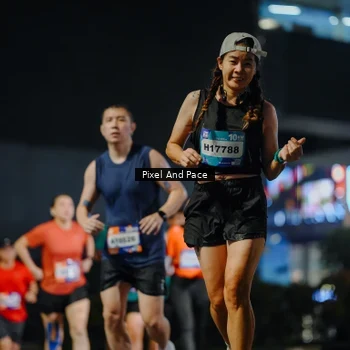 Runner Photo 7789057