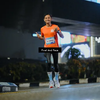 Runner Photo 7789059