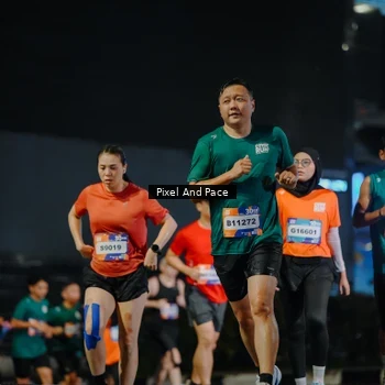 Runner Photo 7789061