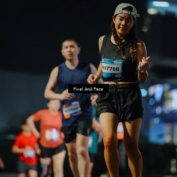 Runner Photo 7789062
