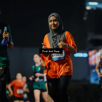 Runner Photo 7789064