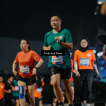 Runner Photo 7789069