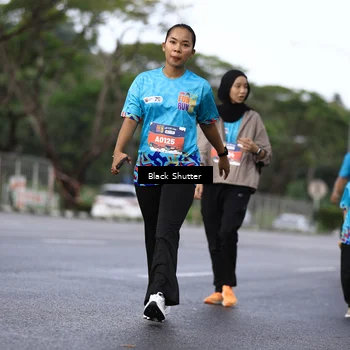Runner Photo 7789071