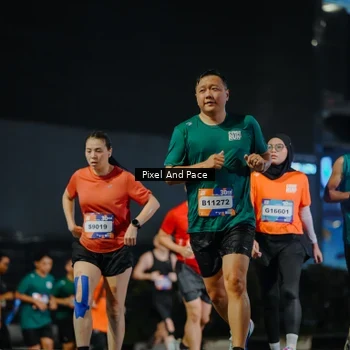 Runner Photo 7789075