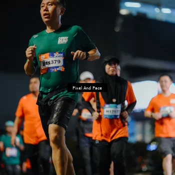 Runner Photo 7789095