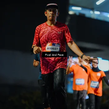 Runner Photo 7789132