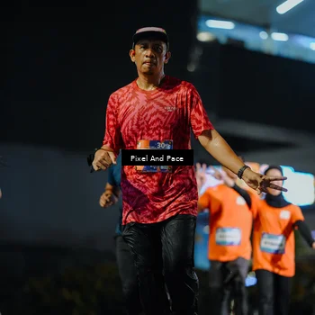 Runner Photo 7789141