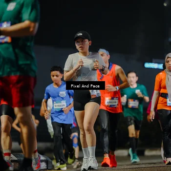 Runner Photo 7789178