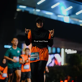 Runner Photo 7789198