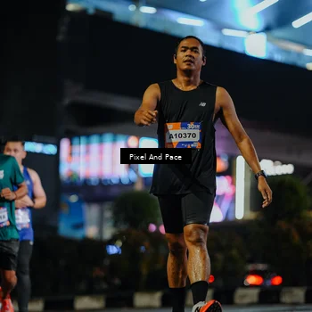 Runner Photo 7789240