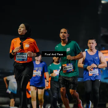 Runner Photo 7789253