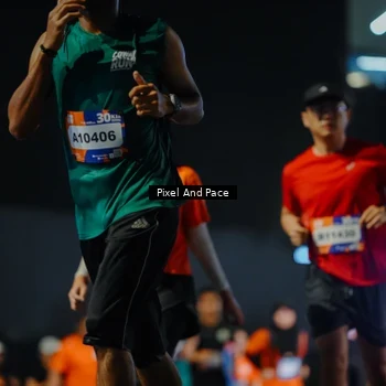Runner Photo 7789273