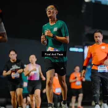 Runner Photo 7789293