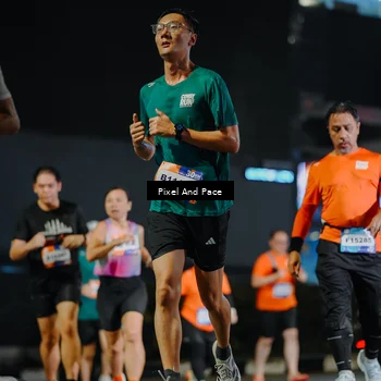Runner Photo 7789297