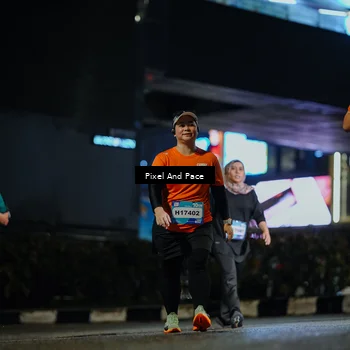 Runner Photo 7789331