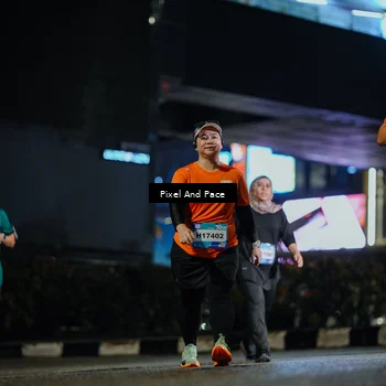 Runner Photo 7789342