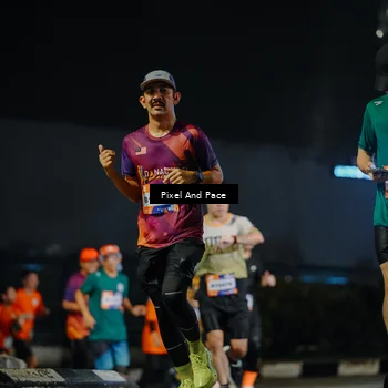 Runner Photo 7789365