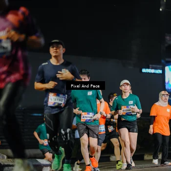Runner Photo 7789381