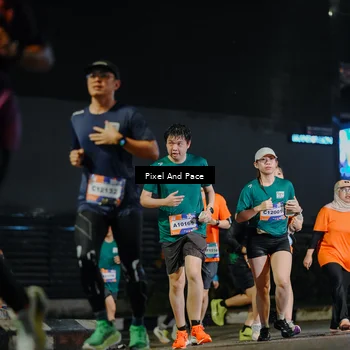 Runner Photo 7789391
