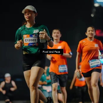 Runner Photo 7789400