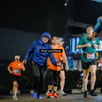 Runner Photo 7789461