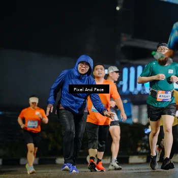 Runner Photo 7789473