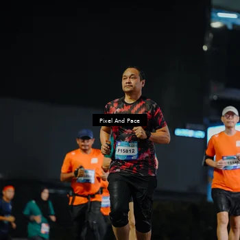 Runner Photo 7789521