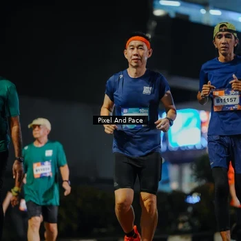 Runner Photo 7789524