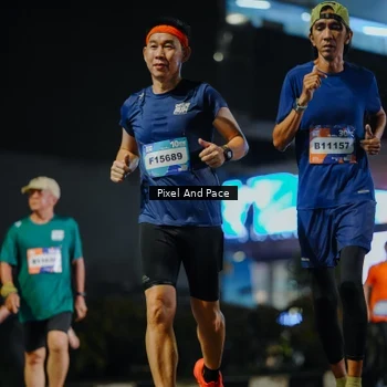 Runner Photo 7789529