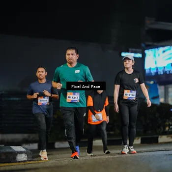 Runner Photo 7789546