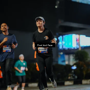 Runner Photo 7789558