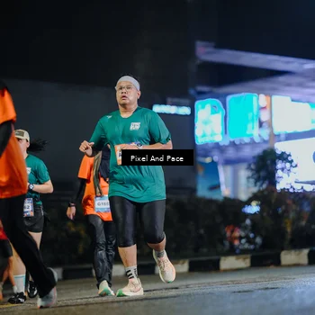 Runner Photo 7789563