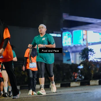 Runner Photo 7789564