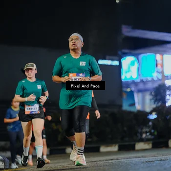 Runner Photo 7789577