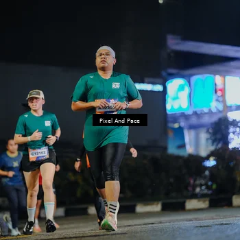 Runner Photo 7789581