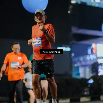 Runner Photo 7789598