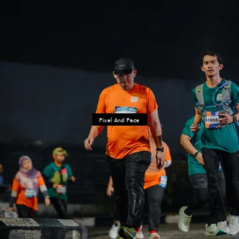 Runner Photo 7789630