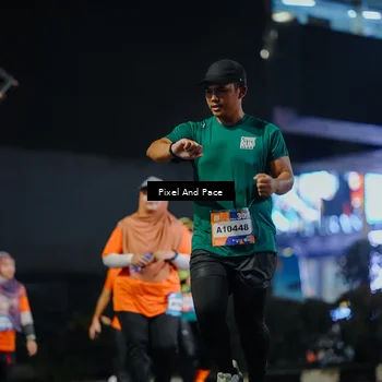 Runner Photo 7789640