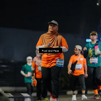 Runner Photo 7789660