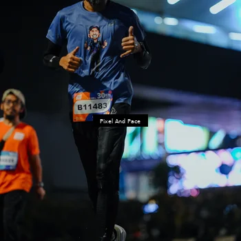 Runner Photo 7789672